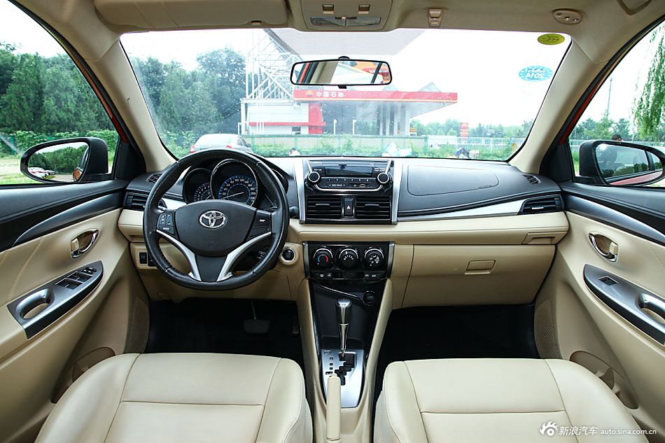 2014款威驰1.5L自动智尊版