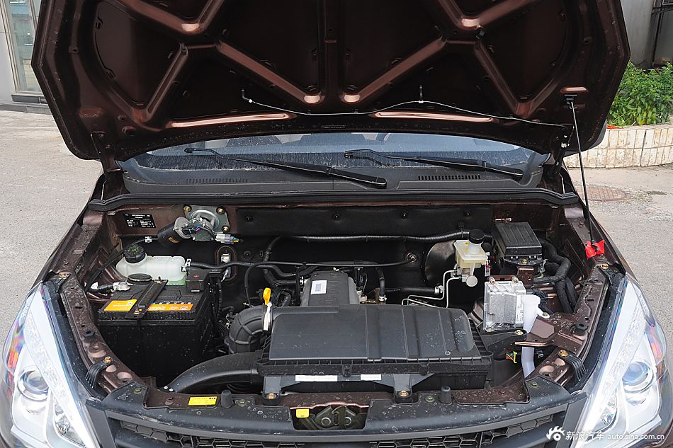 2015款北汽威旺M20 1.2L手动基本型