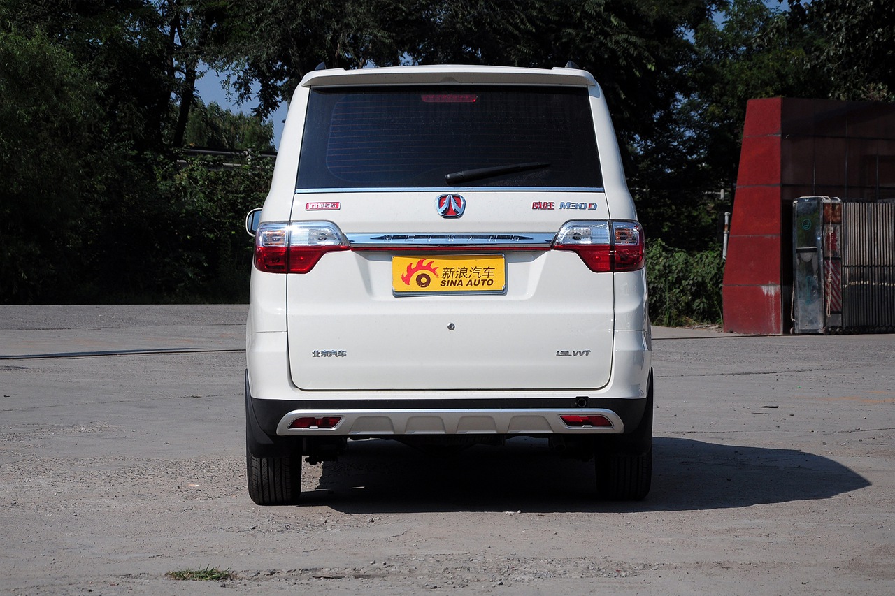 2014款北汽威旺m30 1.5l手动cross