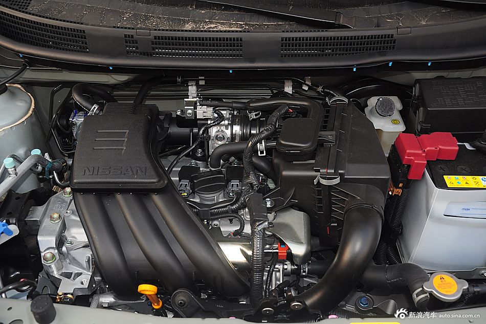 2014款启辰R30 1.2L手动优享版