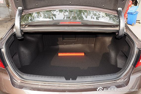 2015款索纳塔九 1.6TGDi GLX领先型