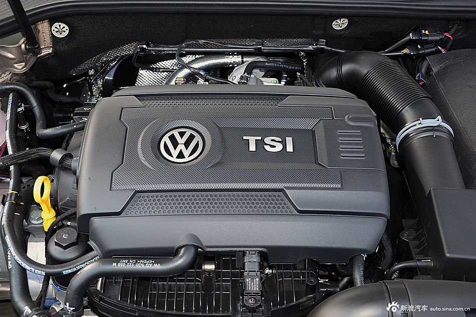 2016款帕萨特1.8T自动330TSI