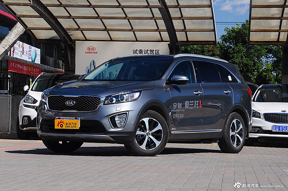 2015款索兰托L 2.4L GDI汽油四驱旗舰版 版 5座 国5