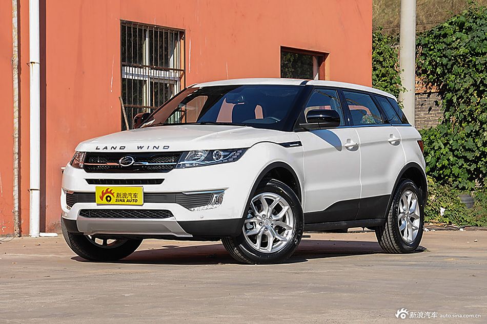 神车遇神车 当陆风X7偶遇众泰SR7