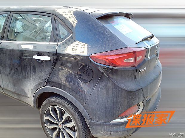 名爵锐腾插电混动版车型谍照