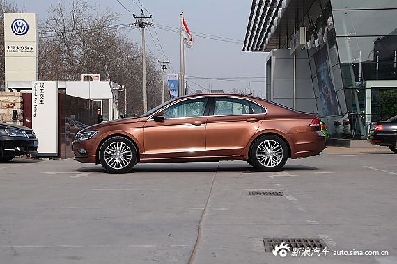 2015款凌渡330TSI DSG自动豪华型