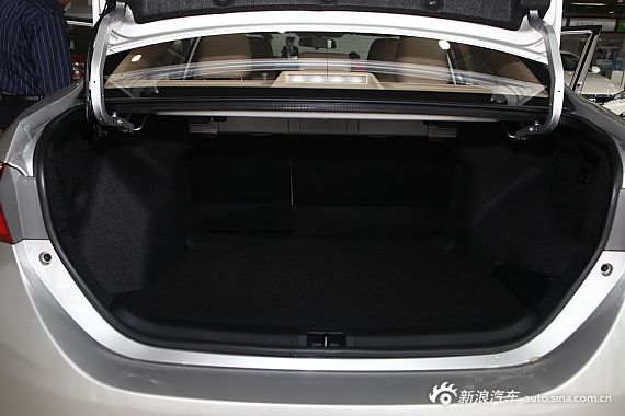 2014款卡罗拉1.6L CVT GLX-i