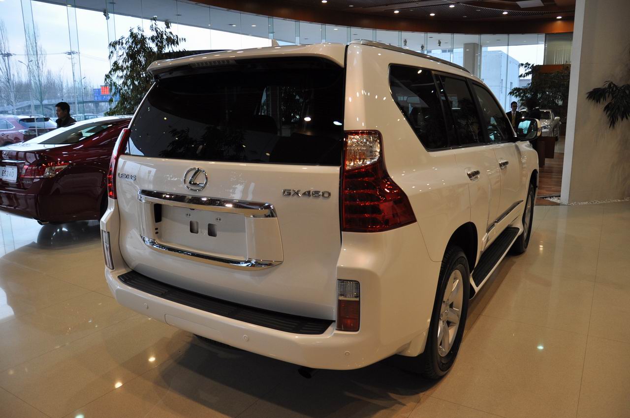 2010款雷克萨斯gx460