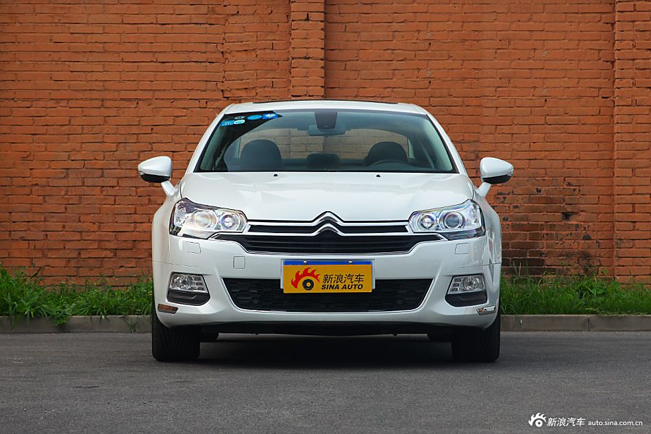 2014款雪铁龙C5 1.6T自动尊贵型