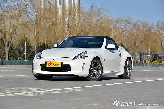 2013款日产370Z 3.7L Roadster