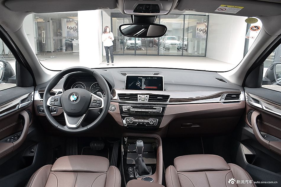 空间变逆天.实拍全新BMW X1