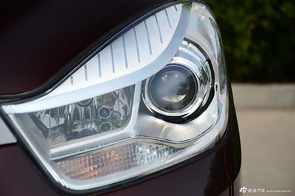 2016款海马V70 2.0L手动适·畅型6座