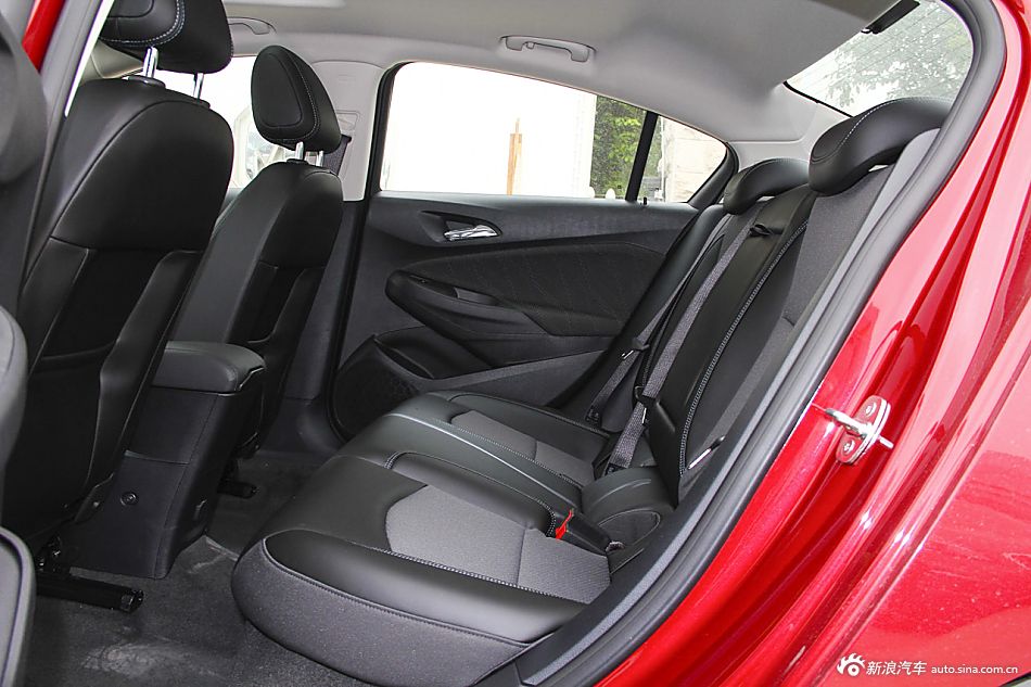 2016款科鲁兹1.5L自动豪华版