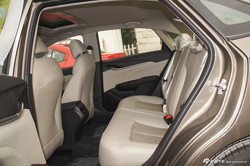 2015款英朗1.5L自动精英型15N