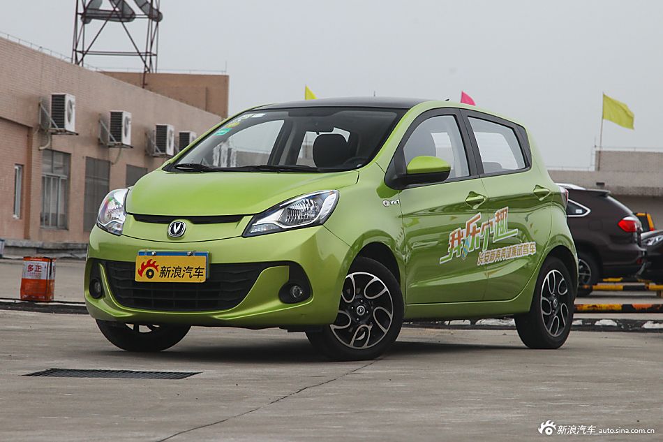 2015款奔奔1.4L手动天窗版国4