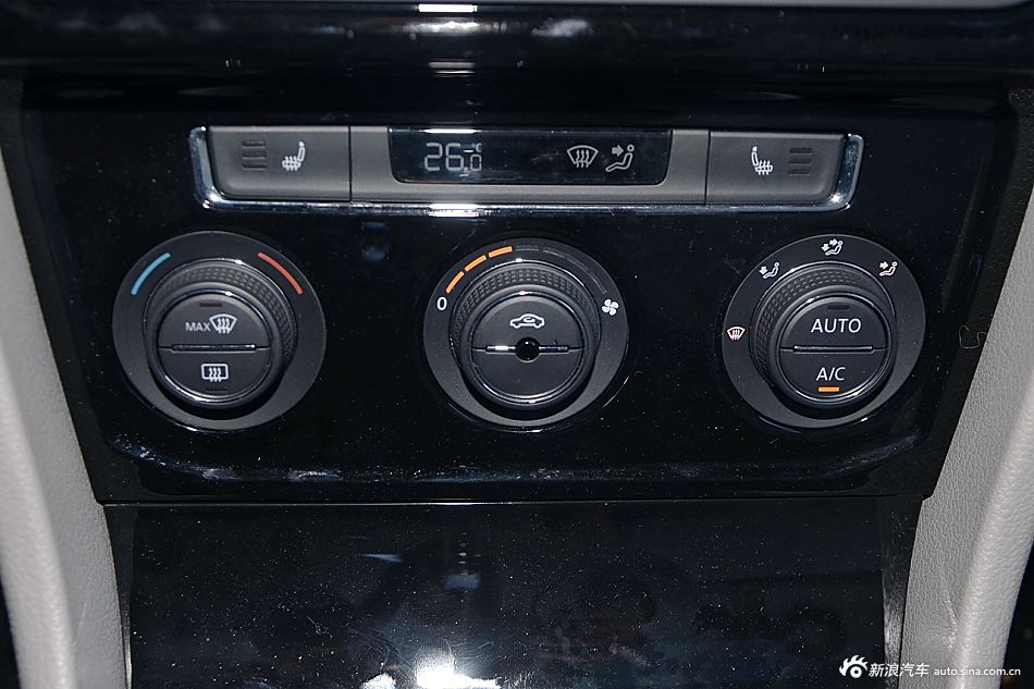 2016款大众新宝来230TSI