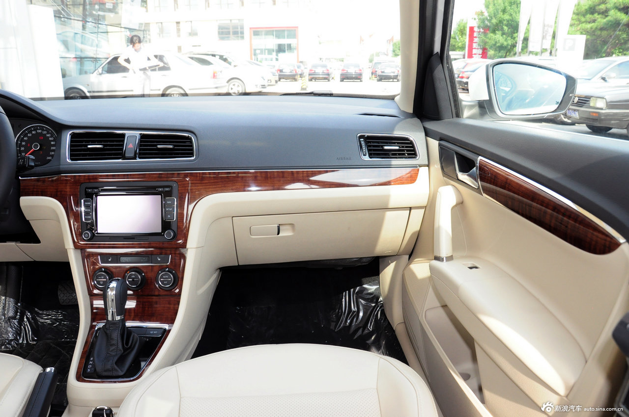 2012款朗逸实拍_朗逸内饰图片17615183_汽车图库_新浪汽车_新浪网