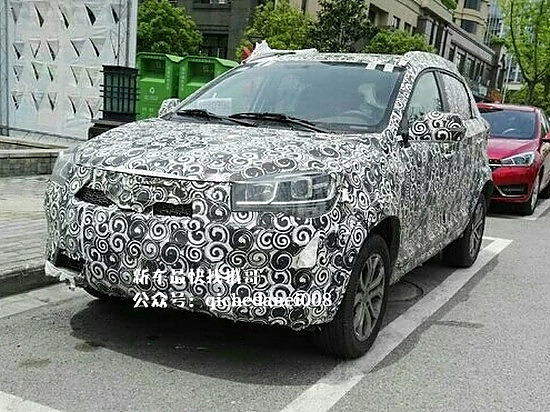 奇瑞小型SUV瑞虎3X曝光