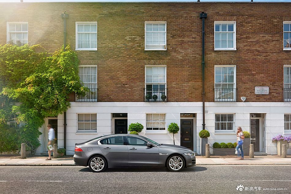 2015款捷豹XE官方图