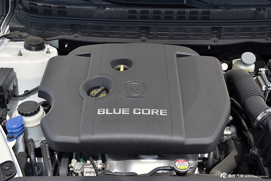 2016款悦翔V7 1.6L自动乐享型V