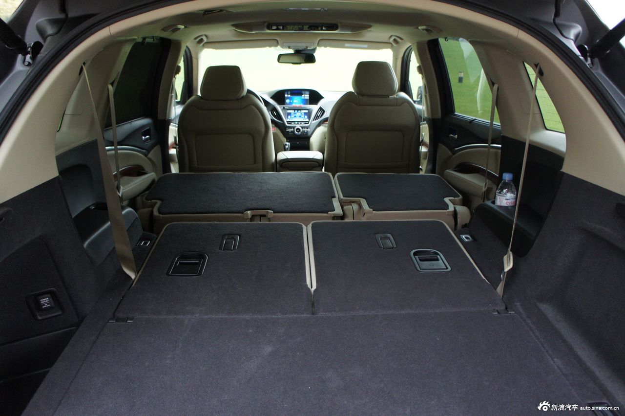 2014款讴歌mdx中国版_讴歌mdx空间图片33105304_汽车图库_新浪汽车