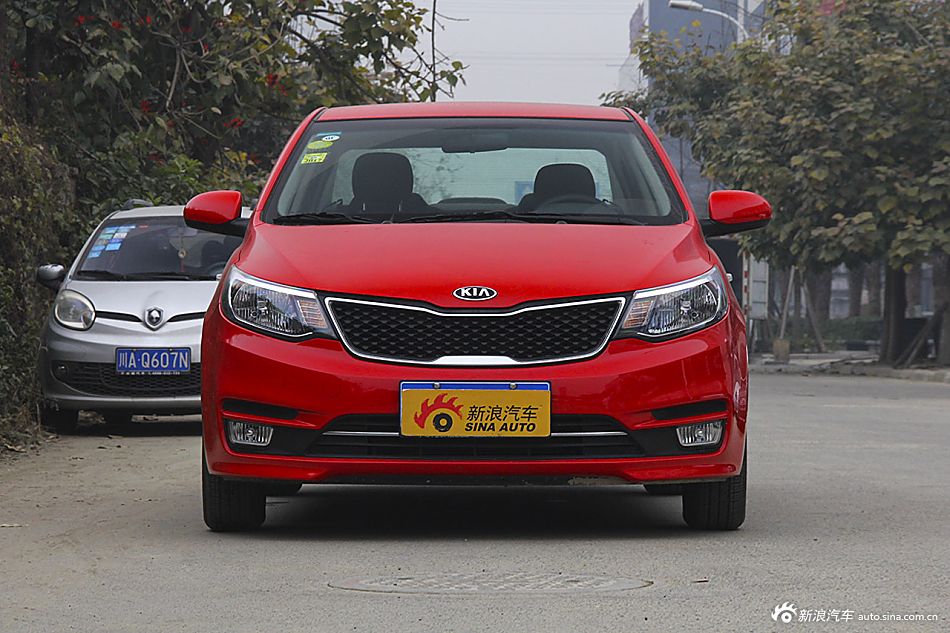 2015款起亚K2 1.4L自动GLS三厢