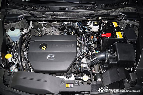 2013款马自达8 2.5L自动尊贵版