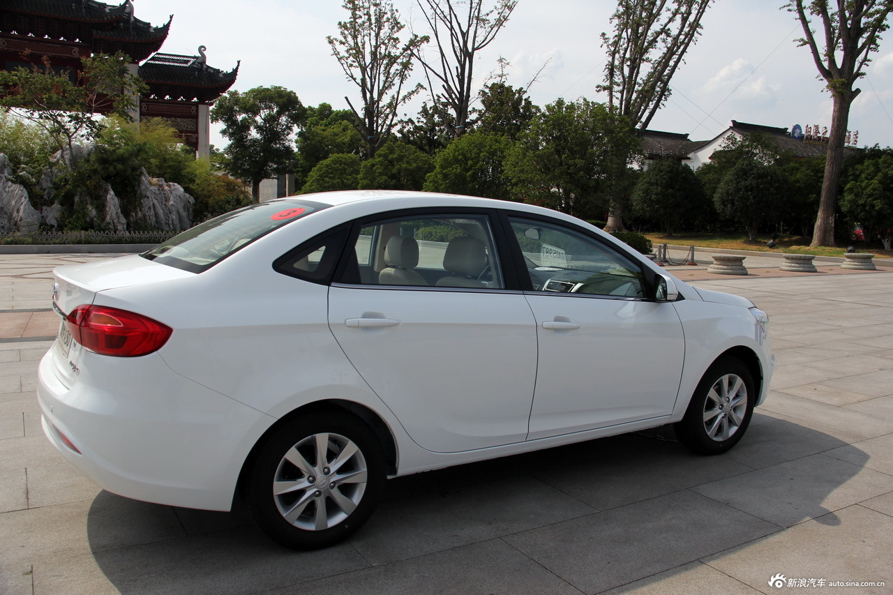 江淮和悦a30实拍_和悦a30外观图片32905321_汽车图库_新浪汽车_新浪网