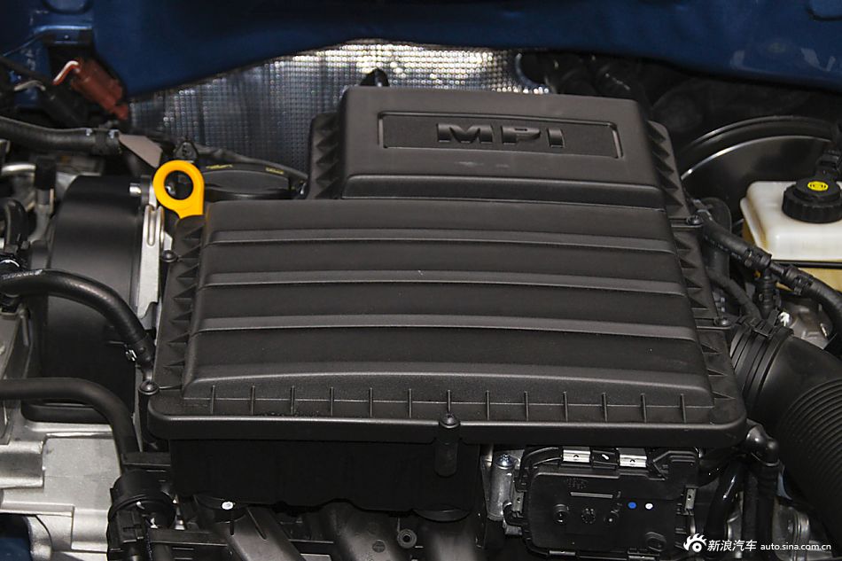 2015款朗逸1.6L自动舒适版