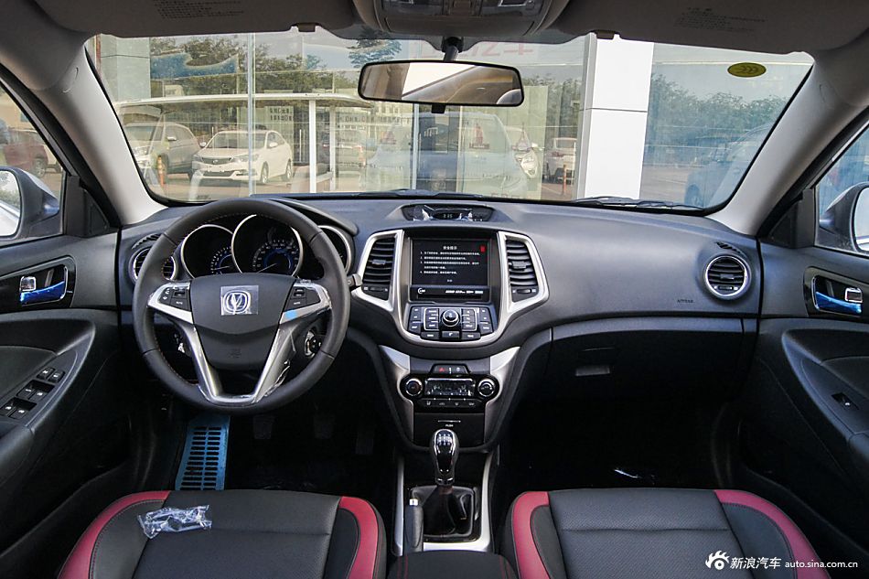 2015款逸动XT 1.6L手动俊酷型国IV