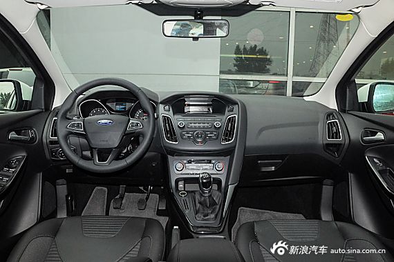 2015款福克斯两厢1.0L GTDi手动超能风尚型