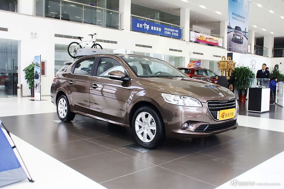 2013款标致301 1.6L自动尊贵版到店实拍