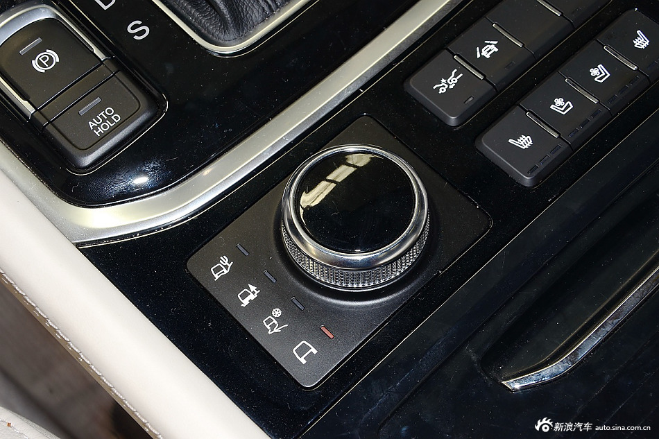 2016款传祺GS8 2.0T自动基本型