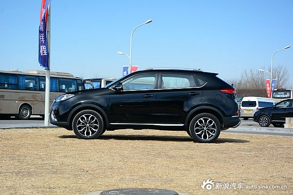 2015款锐腾2.0T 自动四驱基本型