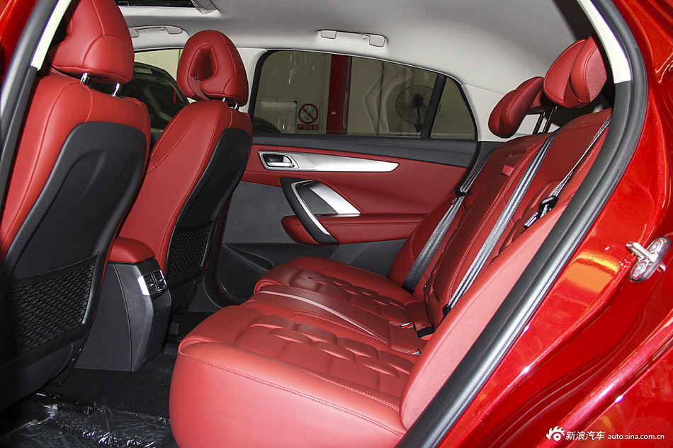 2016款DS 4S 1.8T自动尊享版THP200