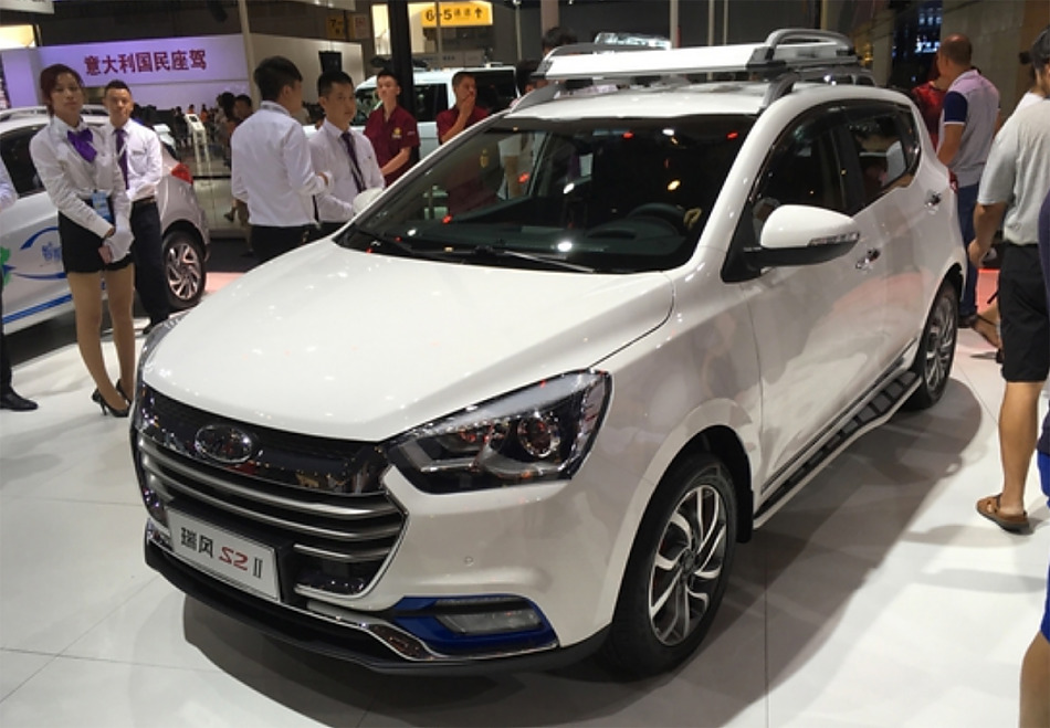 2016成都车展:新款江淮s2预售6.38万起