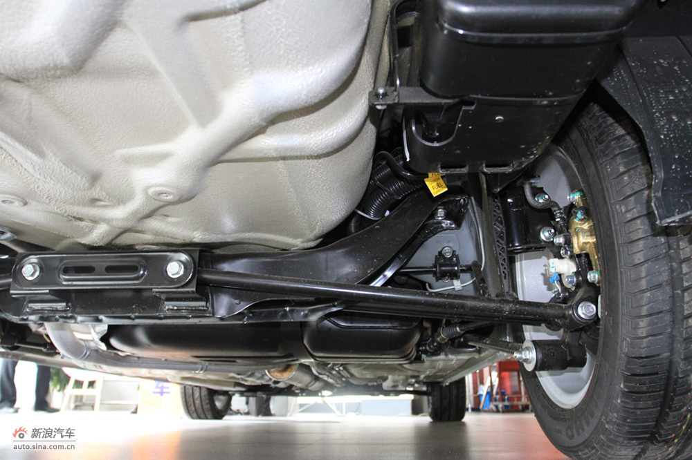 6le自动版实拍_凯越底盘图片7005495_汽车图库_新浪汽车_新浪网