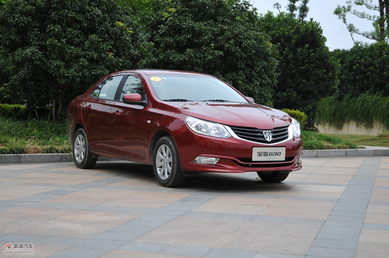 2011款1.5l手动精英型:整体外观