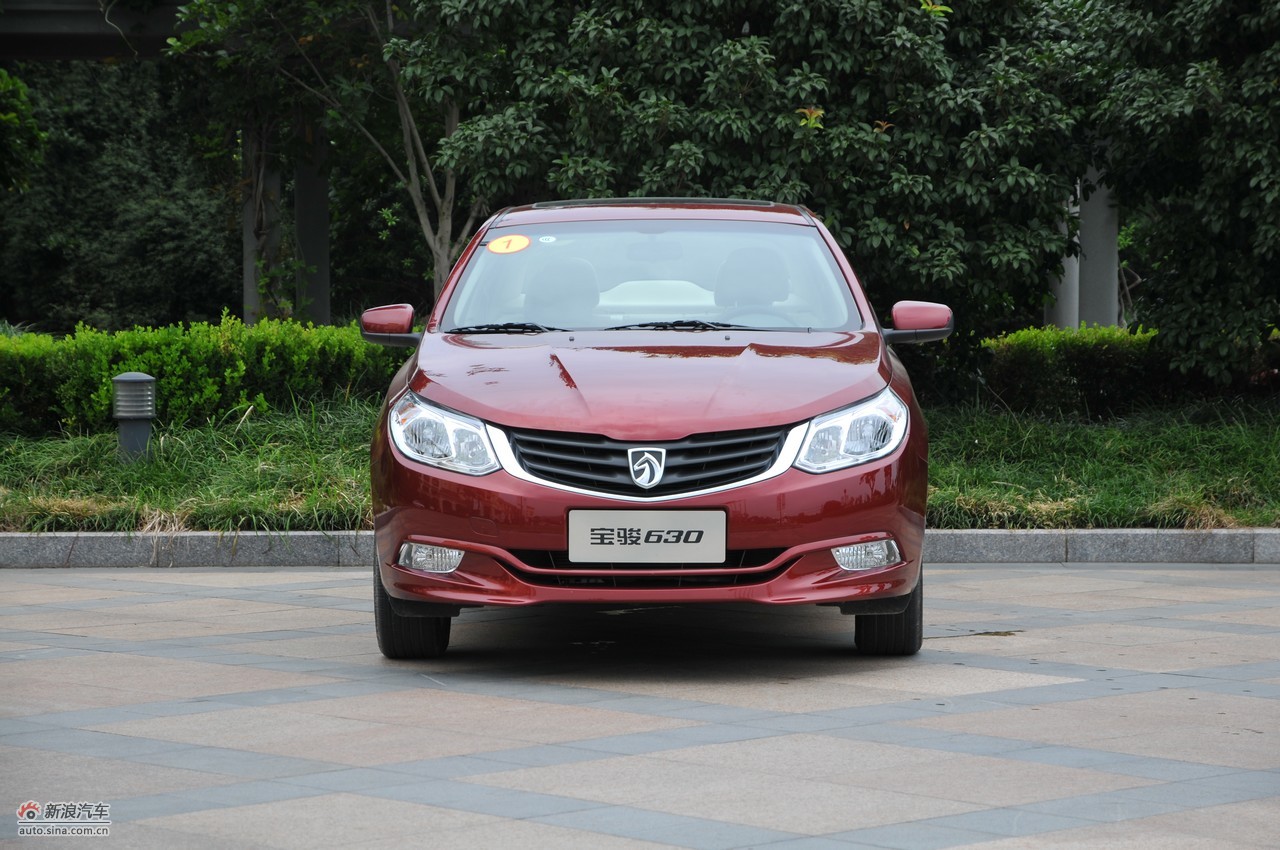 2011款1.5l手动精英型:整体外观