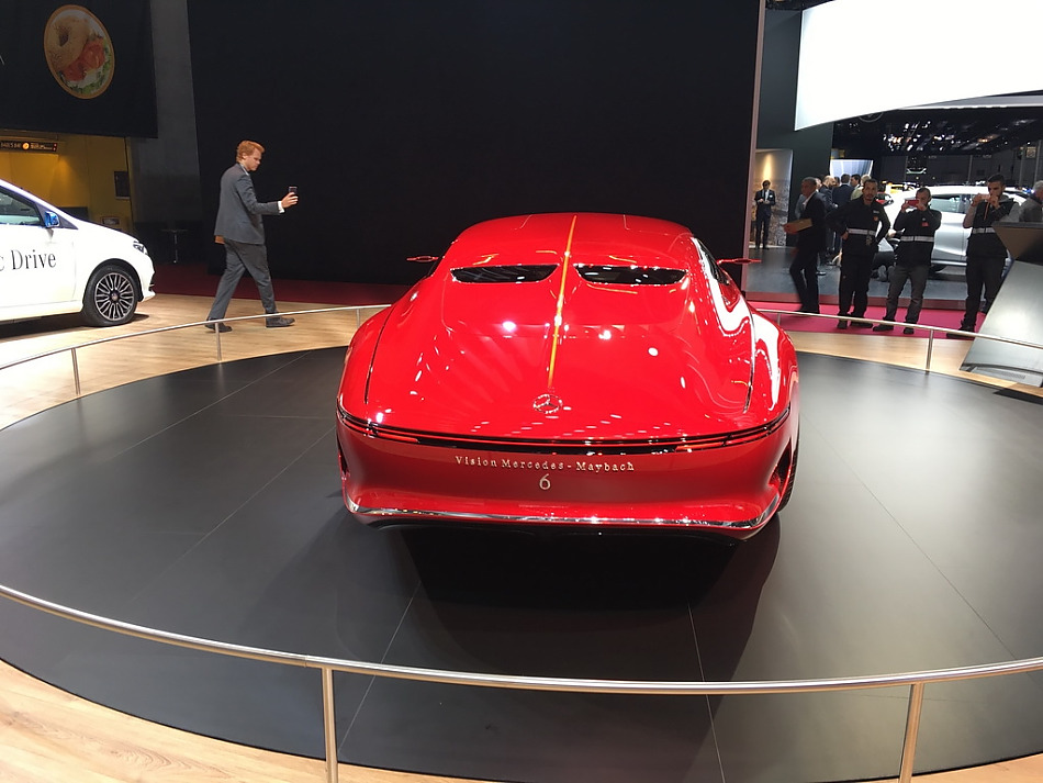 巴黎车展:奔驰迈巴赫 6概念车