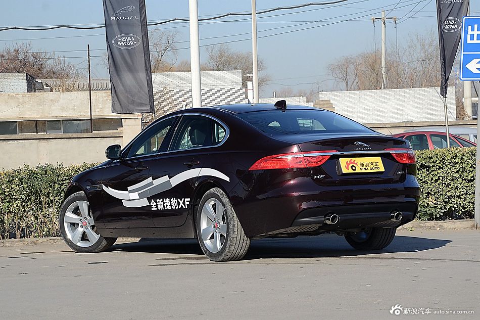 2016款捷豹XF 3.0T自动两驱风华版