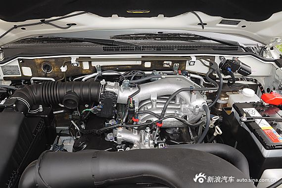 2016款帕杰罗（进口）3.0L自动尊贵版 国5