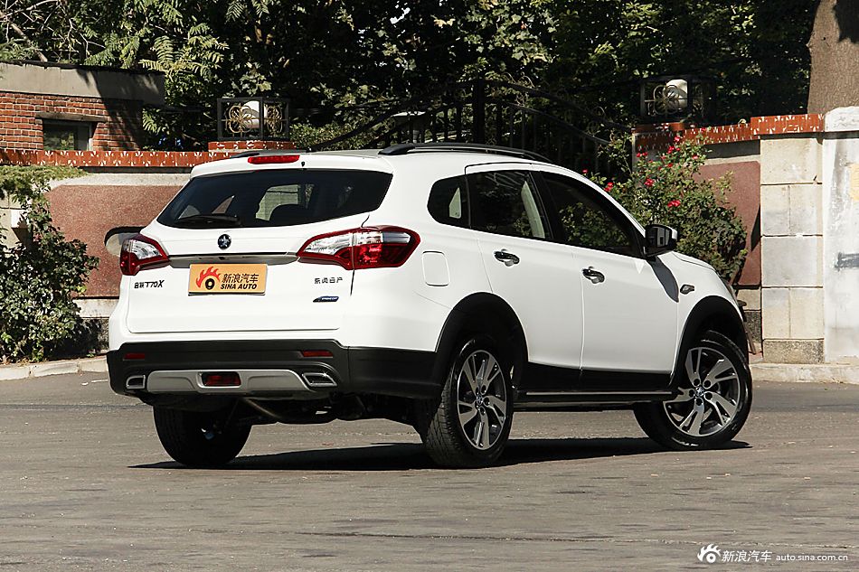 2015款启辰T70X 2.0L CVT睿趣运动版