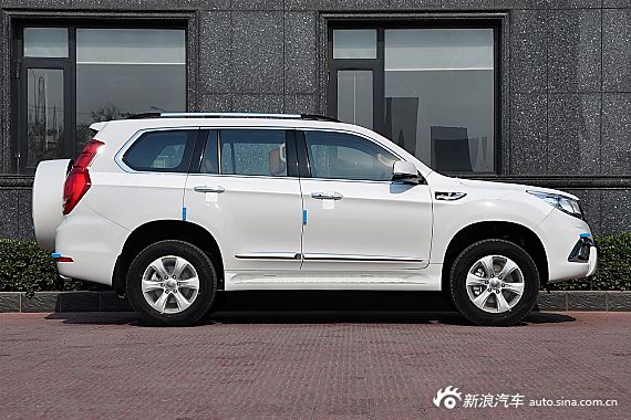 2015款哈弗H9 2.0T自动豪华型7座版