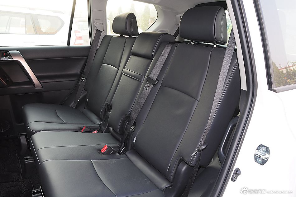 2016款普拉多3.5L自动TX