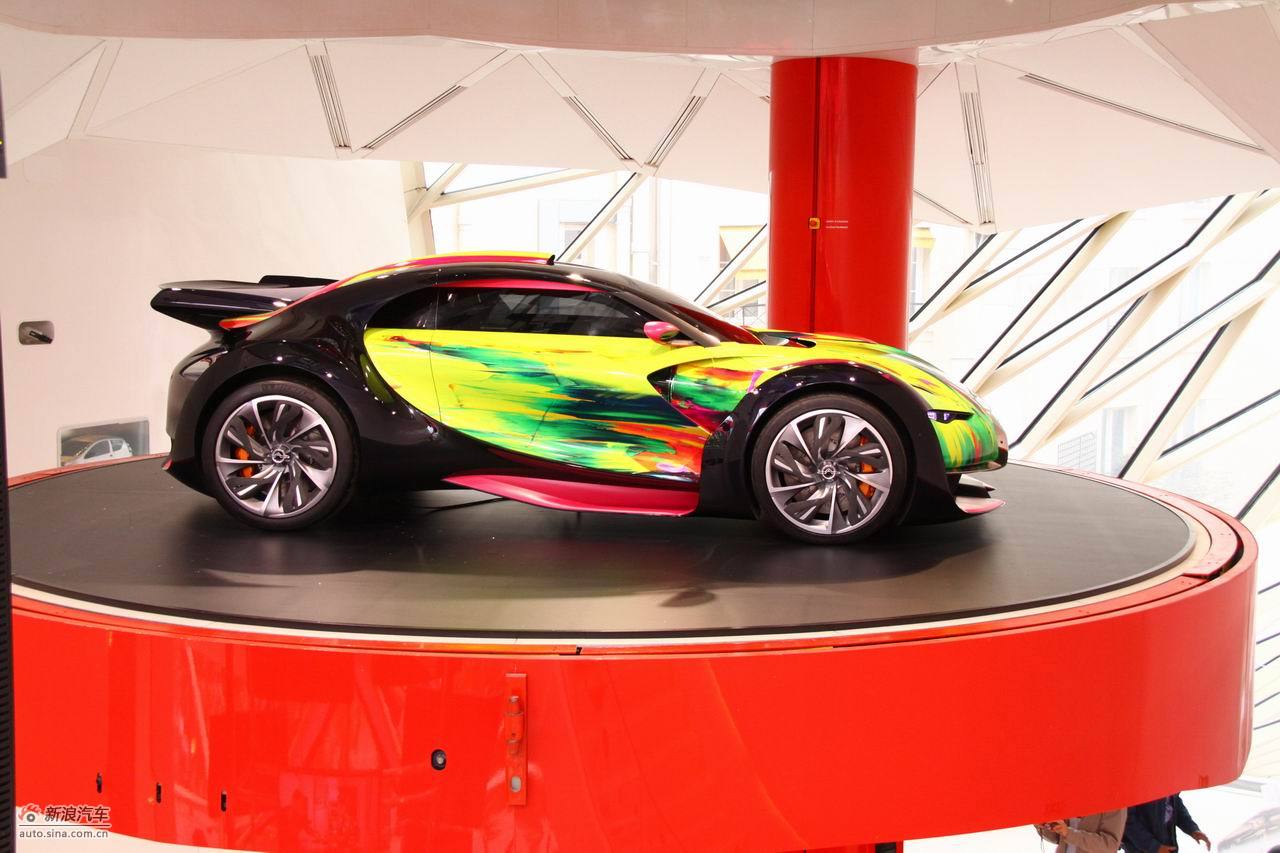 雪铁龙ds survolt概念车