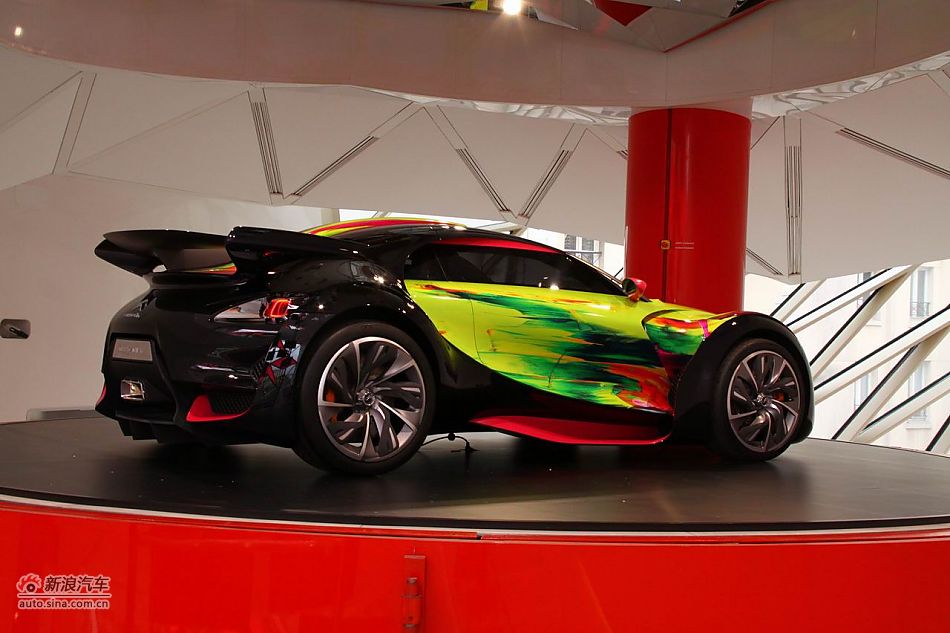 雪铁龙ds survolt概念车