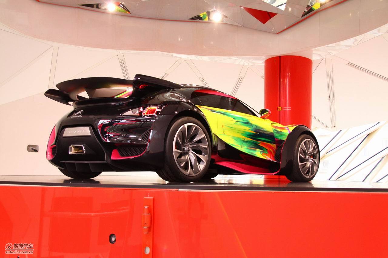 雪铁龙ds survolt概念车