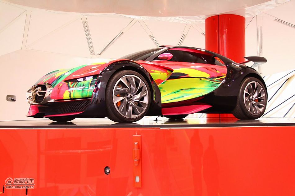 雪铁龙ds survolt概念车