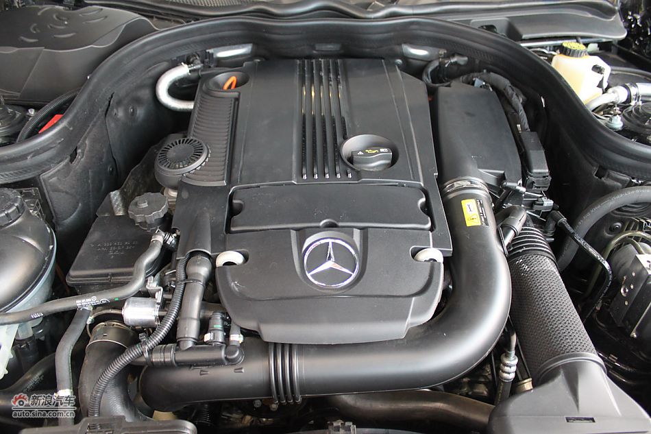 奔驰e260 cgi时尚型:发动机,底盘悬挂,后备箱及其他